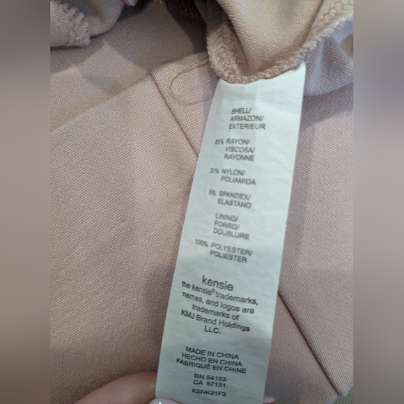 Kensie Blazer. Size medium. - Picture 5 of 5